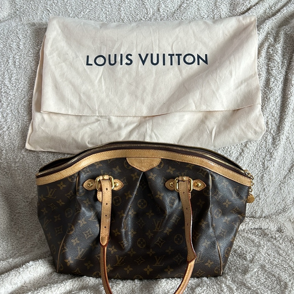 Louis Vuitton Tivoli GM Satchel with Monogram Pattern - Picture 10 of 10